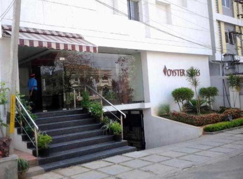 Oyster Suites Hyderabad Exterior photo